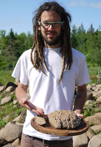 James a appris à faire son pain sans levure